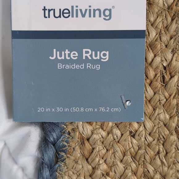 Jute Rug 20in by 30in Color Trimmed in Green or Purple, NEW - Picture 2 of 7